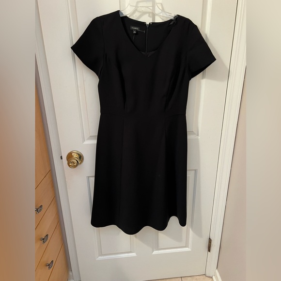 Talbots Easy Travel Fit & Flare Black Dress Size 8 NWT - Picture 9 of 9